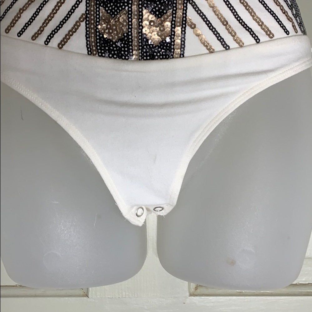 Express Sequined Body Suit - Picture 3 of 10